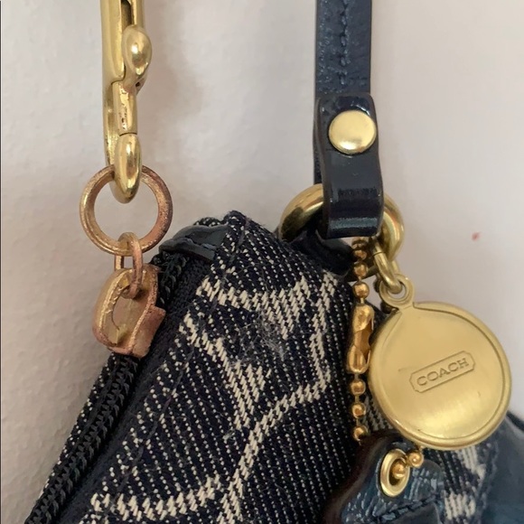 Coach Wristlet - Picture 3 of 3
